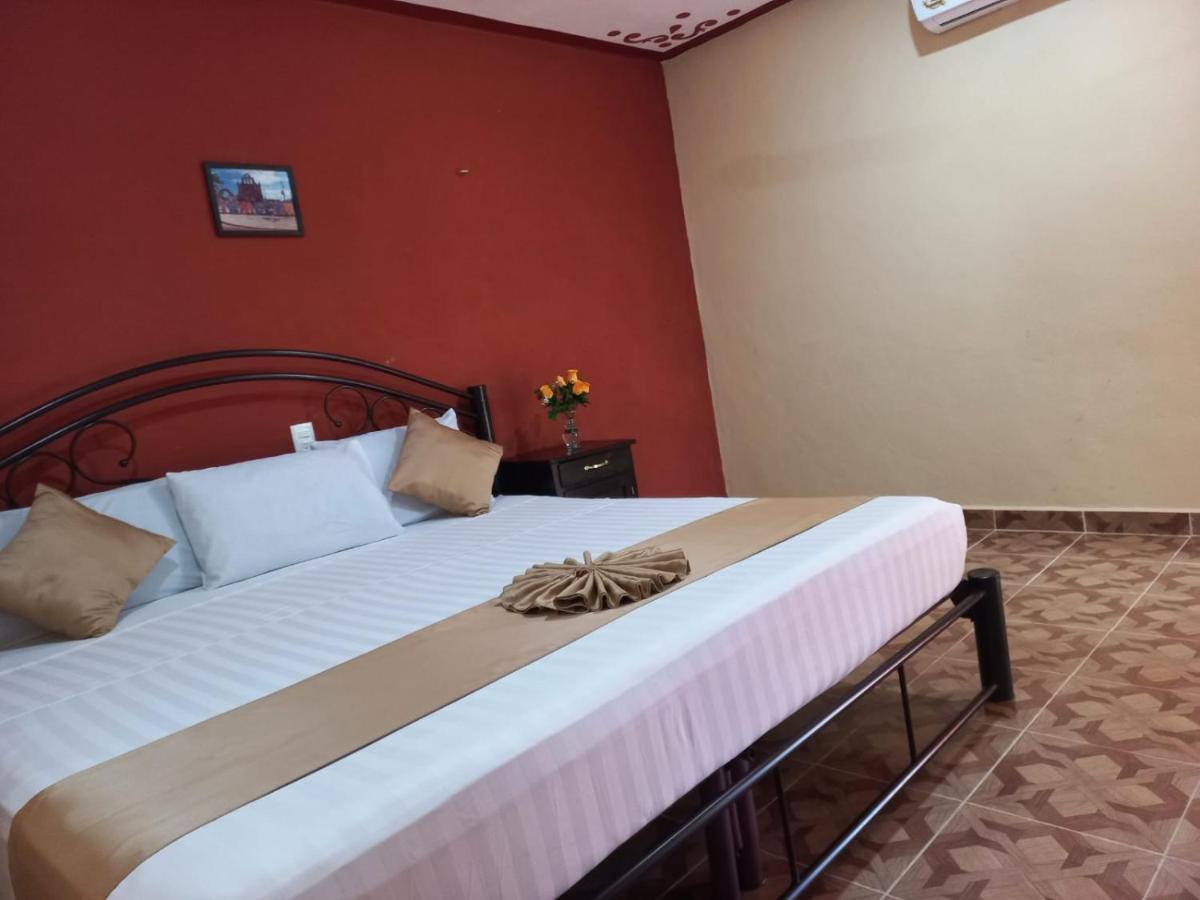 Hotel Don Jacinto Valladolid  Exterior photo