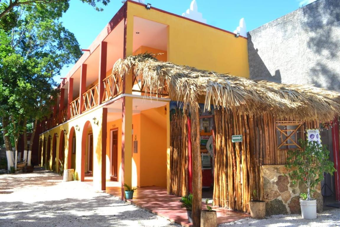 Hotel Don Jacinto Valladolid  Exterior photo